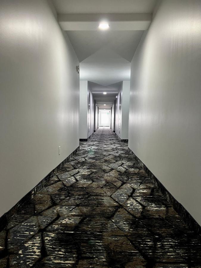 Travelodge By Wyndham Regina Exterior foto